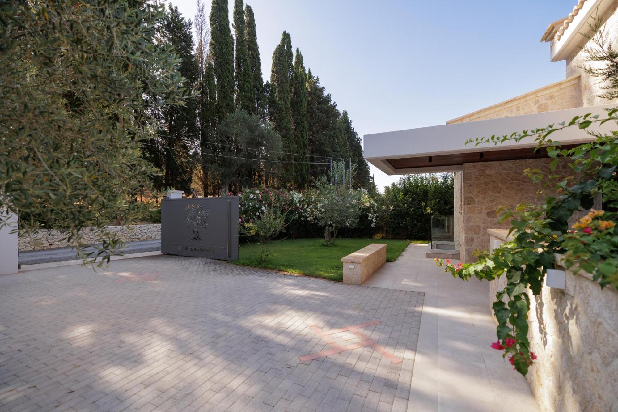 My Mediterranean Corfu Luxury With Private Swimming Pool Villa *